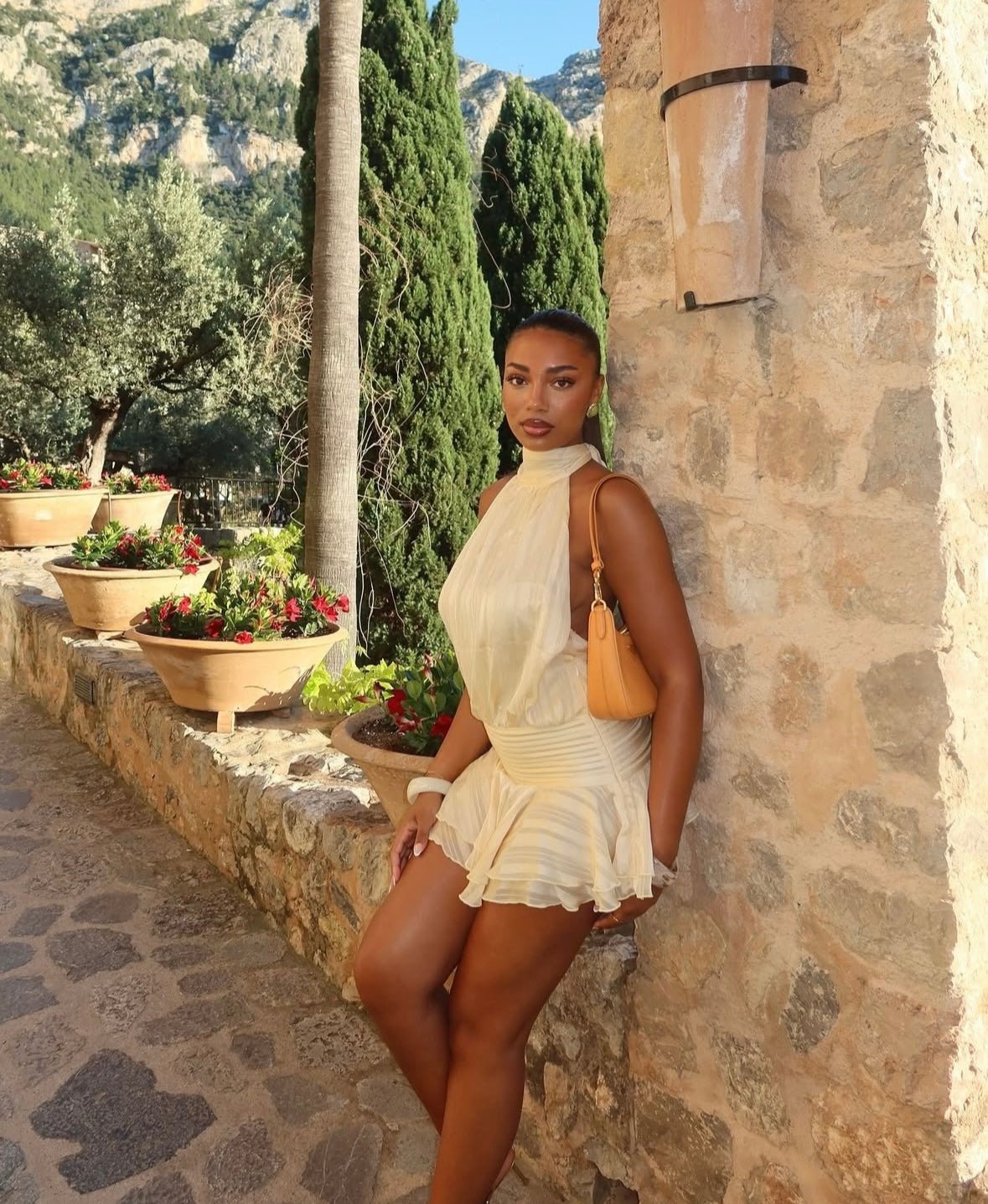 BIANCA - HARLOWE