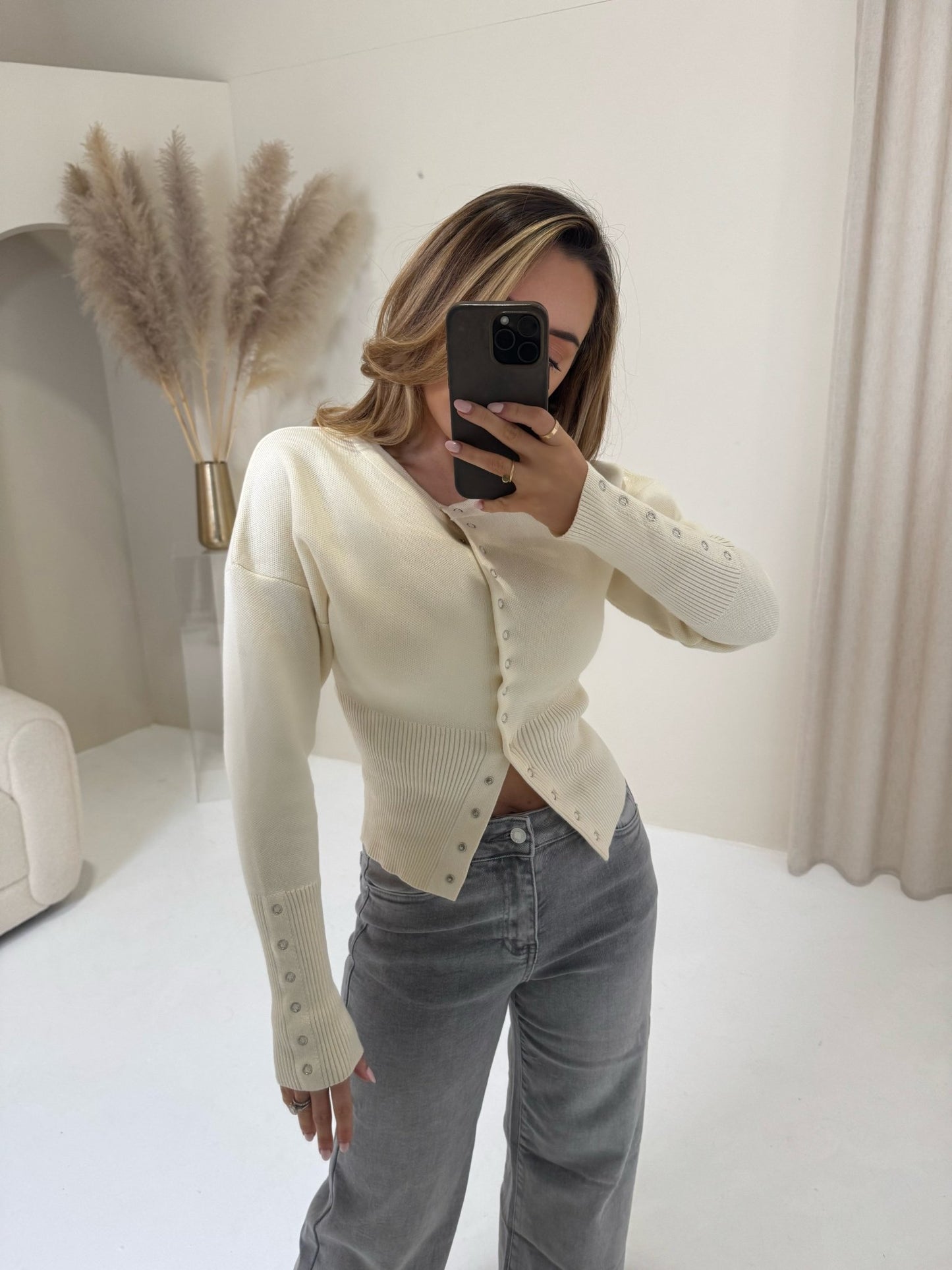 GINA - HARLOWE