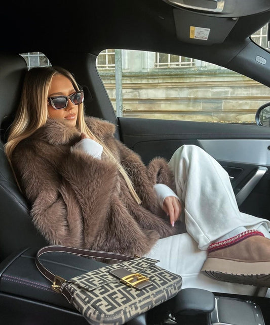 DEMURE - FAUX FUR COAT