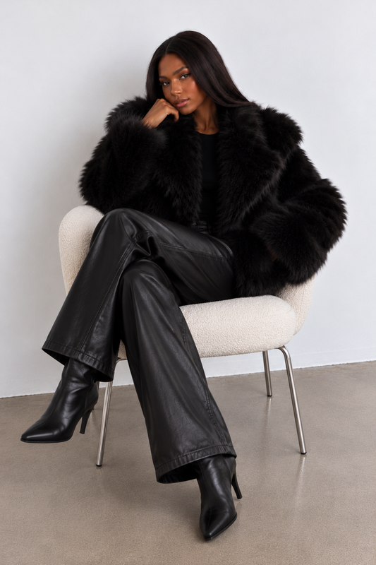 DEMURE - FAUX FUR COAT