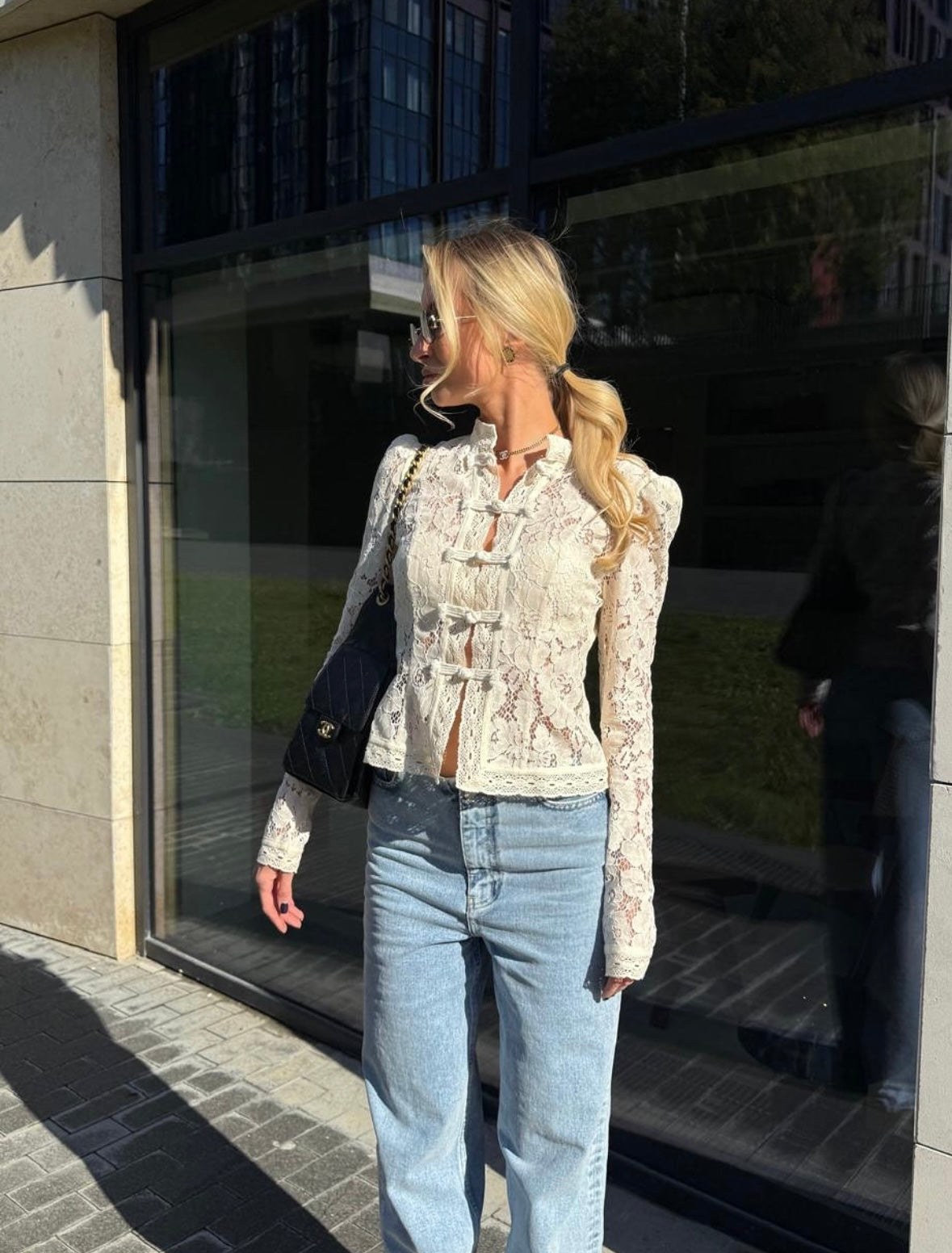 ELSA - LACE BRODERIE TOP