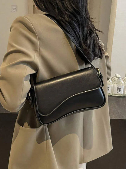 ZARA - CURVED BAG