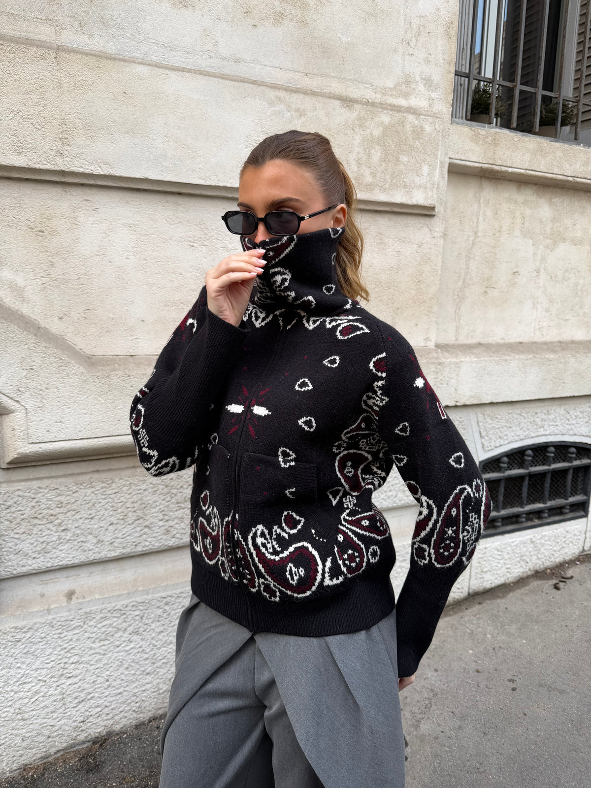 JOEY - PAISLEY ZIP UP CARIDGAN