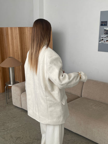 BONNIE - PLUSH OVERSIZED BLAZER