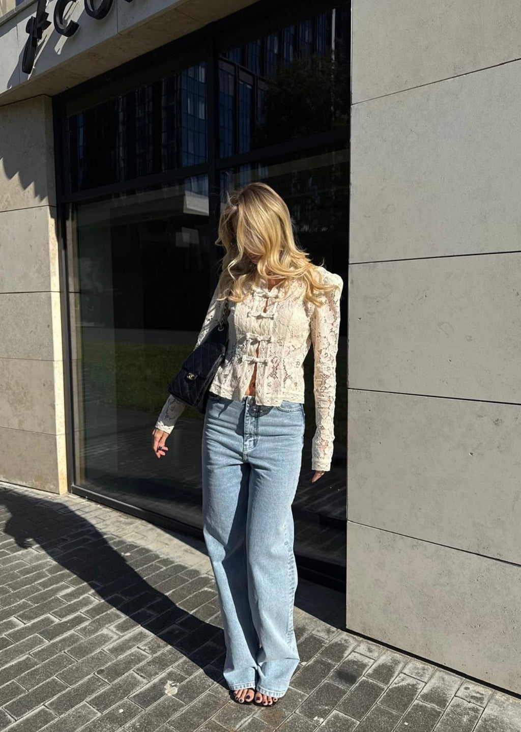 ELSA - LACE BRODERIE TOP