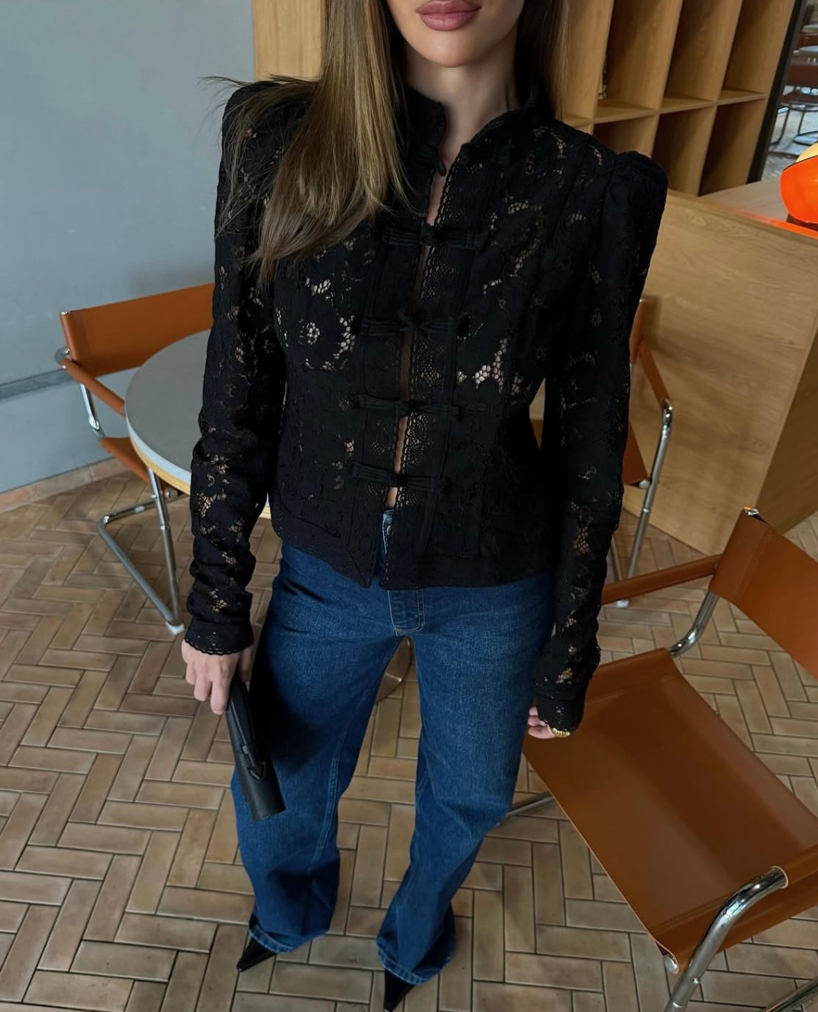 ELSA - LACE BRODERIE TOP