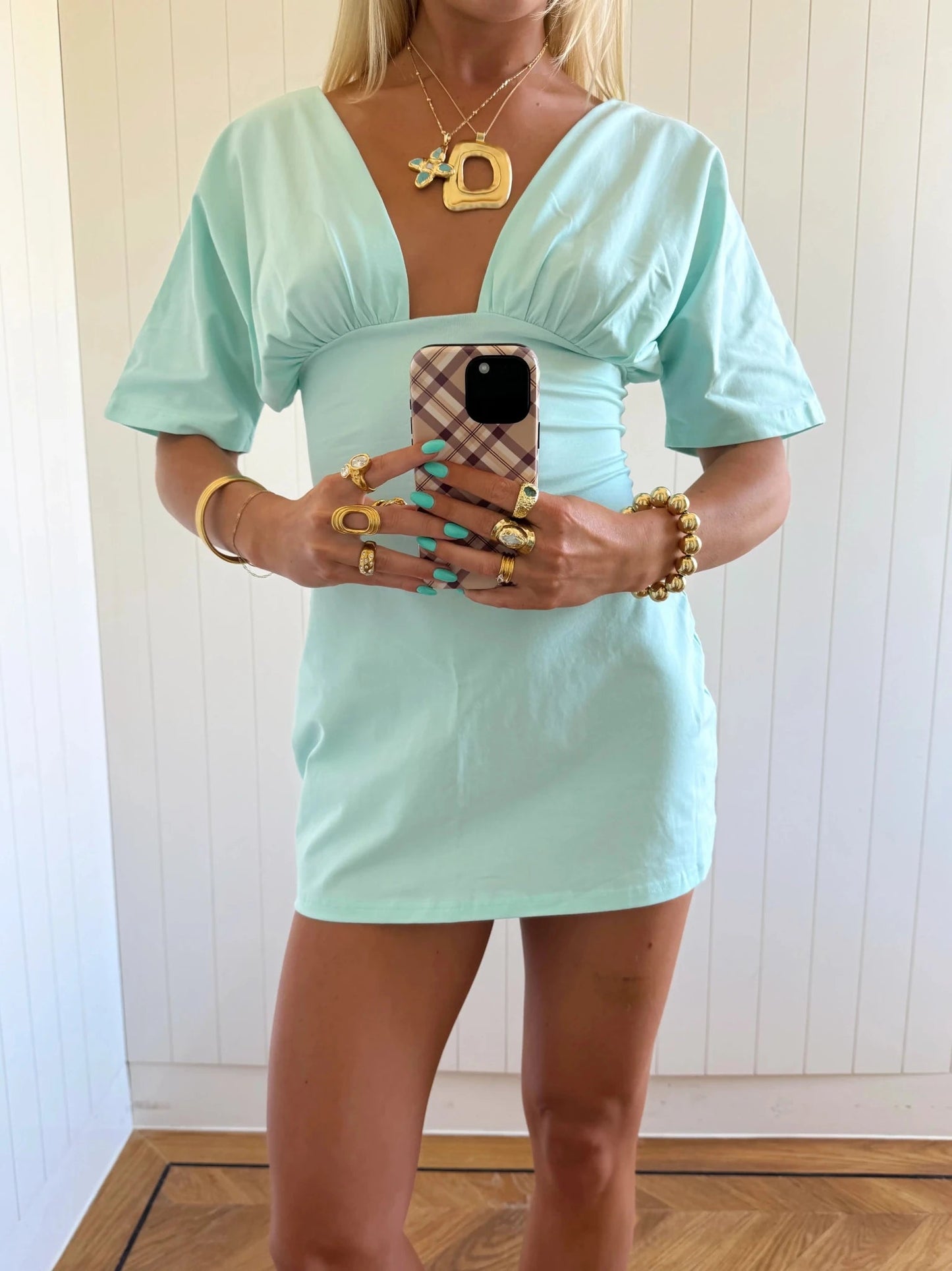 CAPRICE - V-NECK MINI DRESS