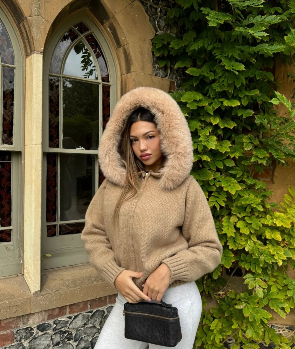 MEGAN - FUR TRIMMED CARDIGAN