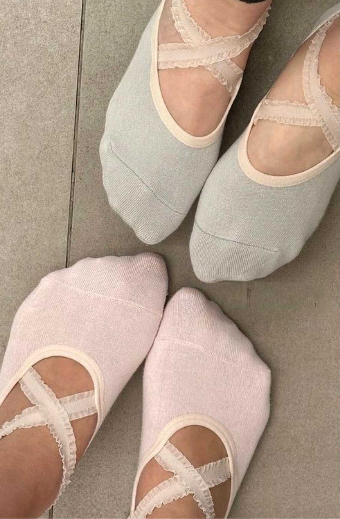 ESME - PILATES GRIP SOCKS