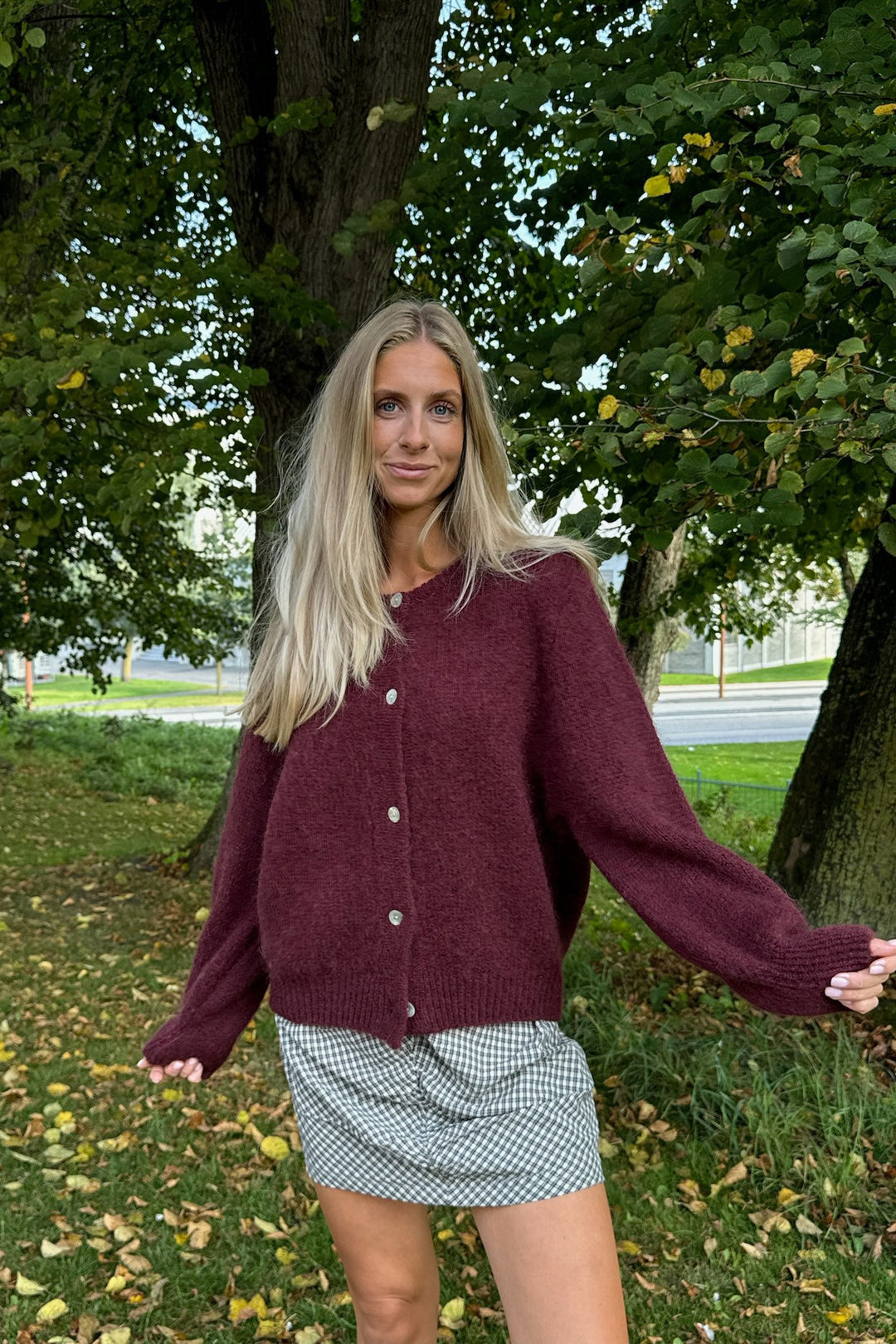 ALICE - KNITTED BUTTON CARDIGAN