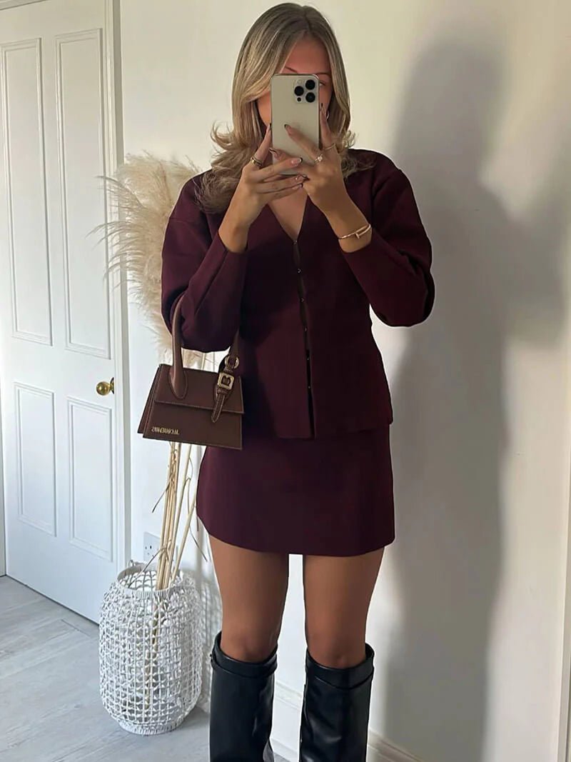 COURTNEY - HARLOWE