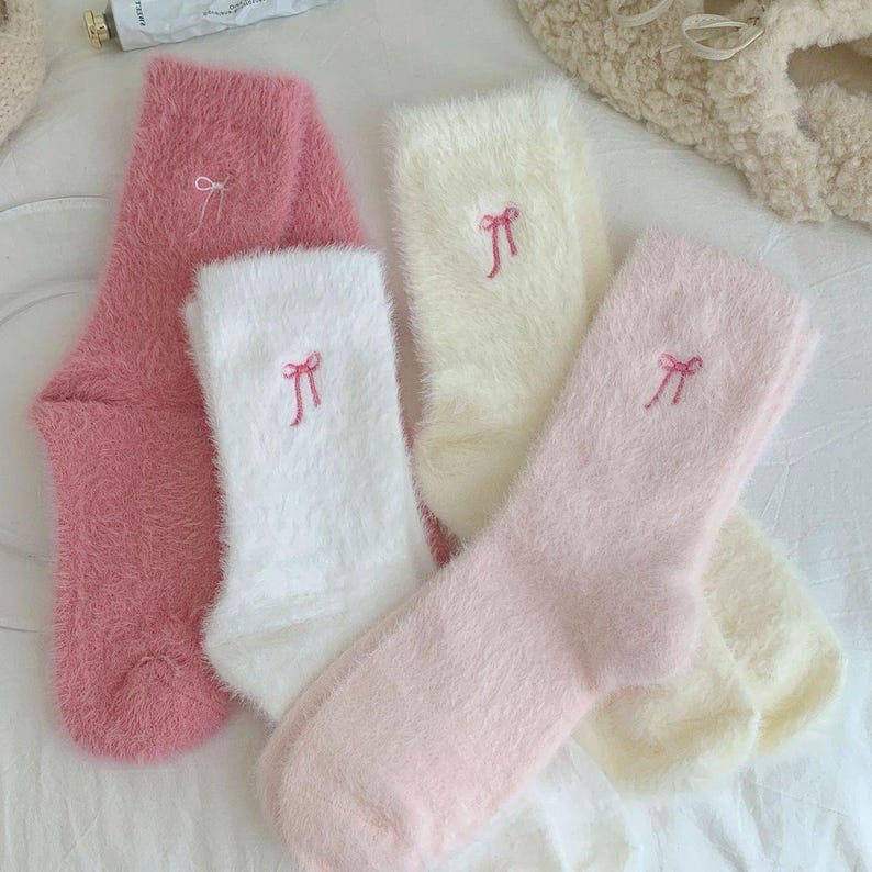 EVIE - 4 PACK BOW SLIPPER SOCKS