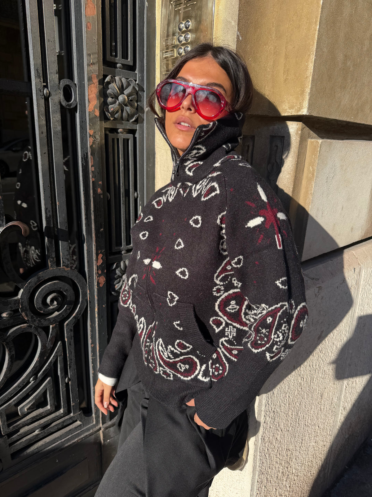 JOEY - PAISLEY ZIP UP CARIDGAN