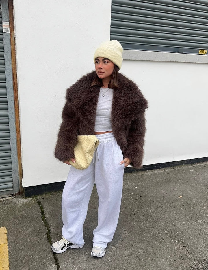 DEMURE - FAUX FUR COAT