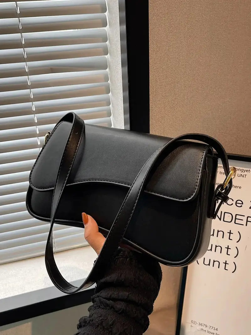 ZARA - CURVED BAG