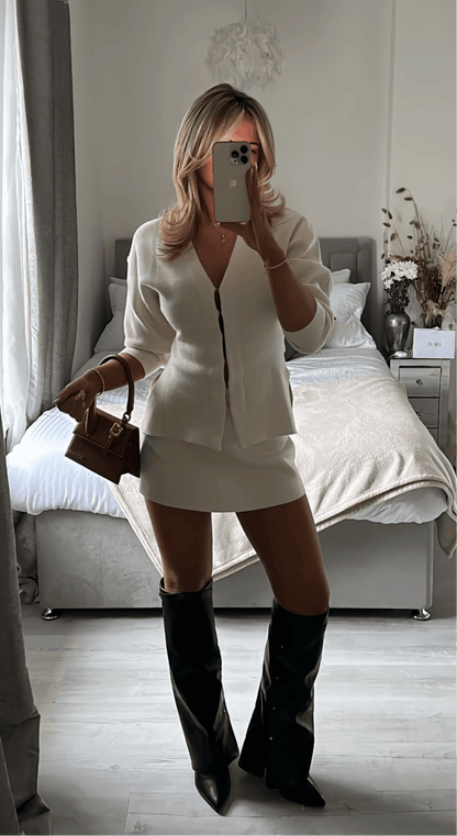 COURTNEY - HARLOWE