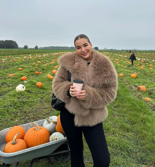 DEMURE - FAUX FUR COAT