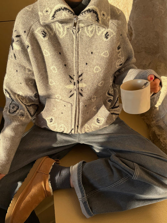 JOEY - PAISLEY ZIP UP CARIDGAN