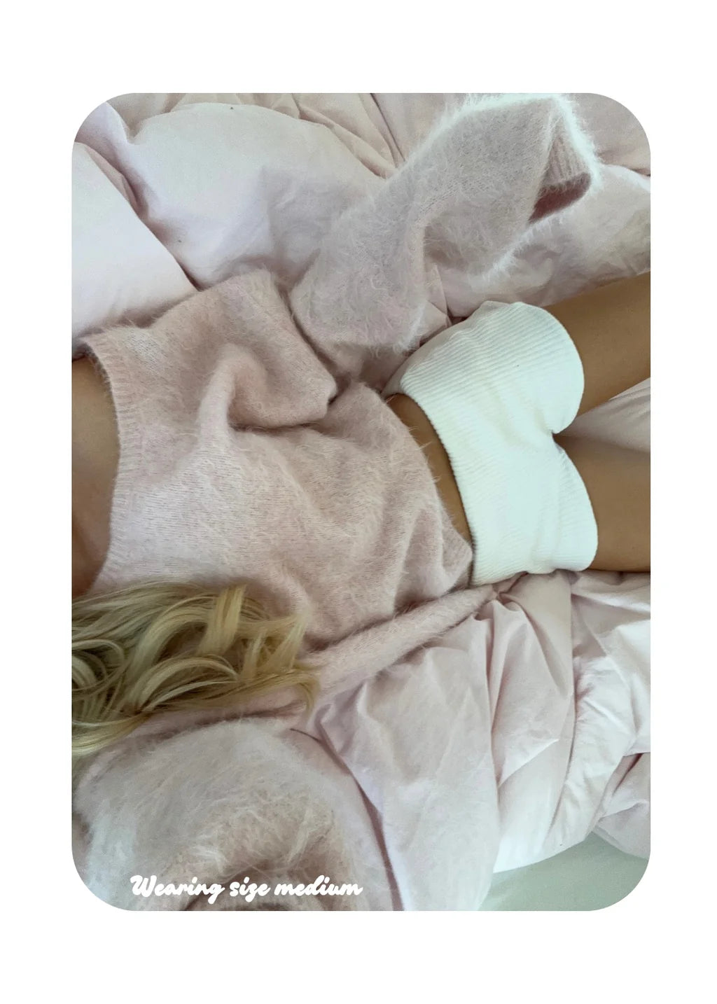 AMI - ONE SHOULDER KNITTED JUMPER