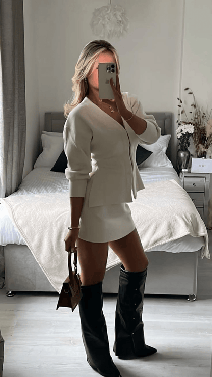 COURTNEY - HARLOWE