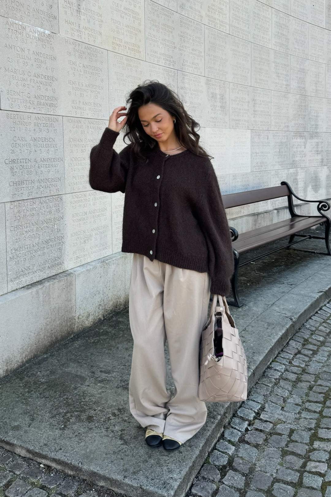 ALICE - KNITTED BUTTON CARDIGAN