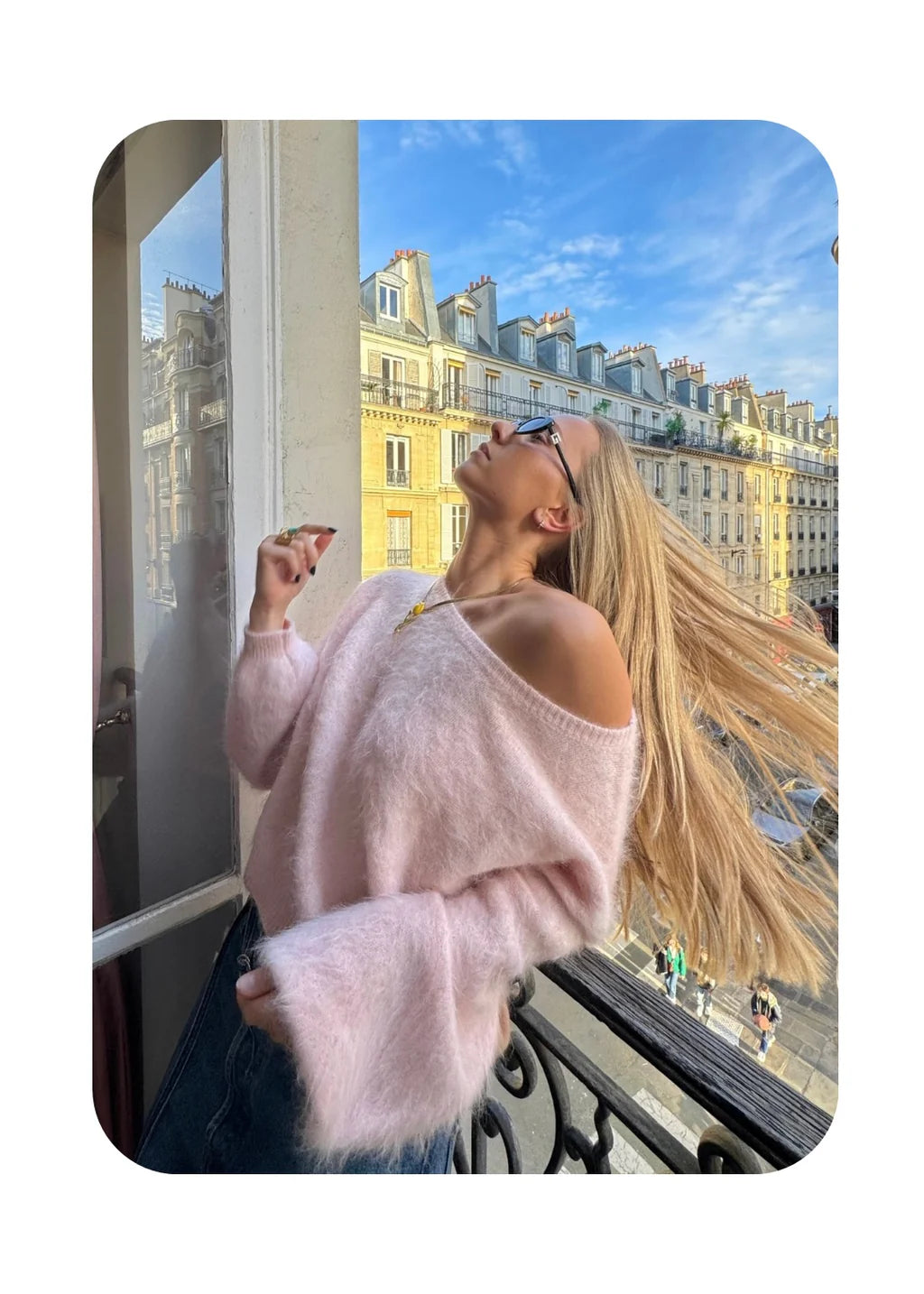 AMI - ONE SHOULDER KNITTED JUMPER