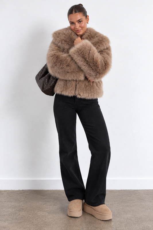 DEMURE - FAUX FUR COAT